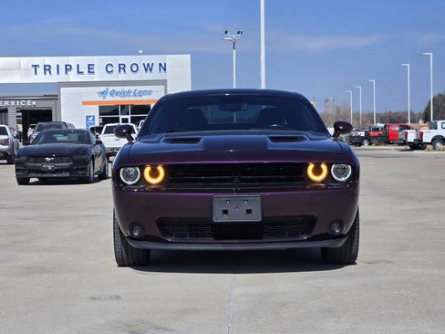 Used 2022 Dodge Challenger SXT w/ Blacktop Package image 6