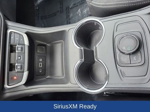 Certified 2024 GMC Terrain SLE image 25