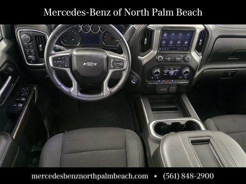 Used 2022 Chevrolet Silverado 1500 LT Trail Boss image 11