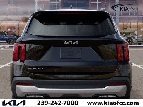 New 2026 Kia Sorento S w/ S Panoramic Sunroof Package image 13