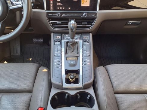 Used 2019 Porsche Macan S AWD/4WD image 19