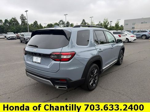 Certified 2023 Honda Pilot Elite image 7