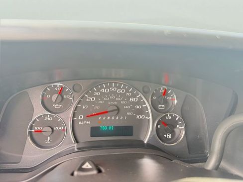 Used 2013 GMC Savana 1500 w/ Power Package image 9