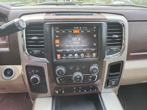Used 2014 RAM 2500 Laramie AWD/4WD image 24