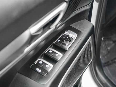 Used 2021 Kia Telluride LX image 20