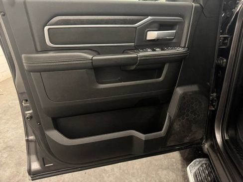 Used 2024 RAM 2500 Big Horn image 4