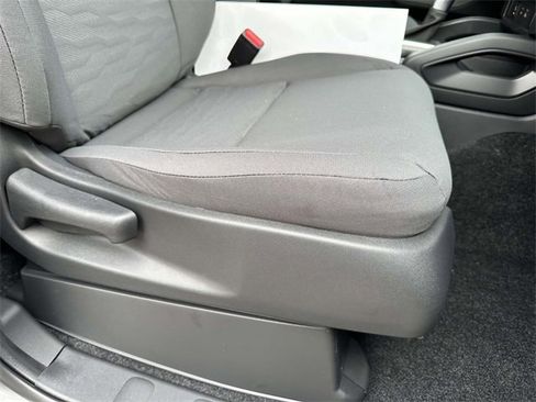 New 2026 Nissan Frontier S image 9