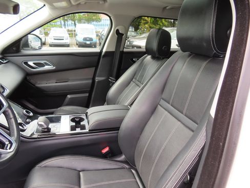 Used 2023 Land Rover Range Rover Velar S AWD/4WD image 30