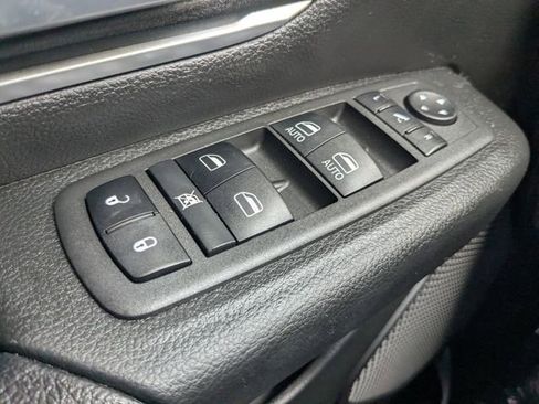 Used 2022 RAM 1500 Big Horn RWD image 21