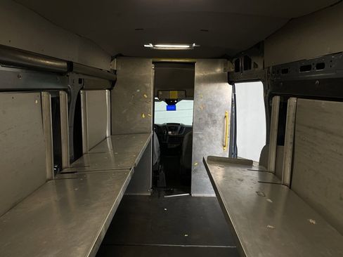 Used 2019 Ford Transit 250 148 High Roof Extended image 15