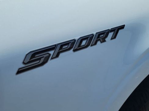Used 2022 Ford F150 Lariat w/ Equipment Group 502A High RWD image 4