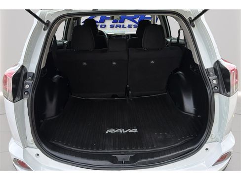 Used 2017 Toyota RAV4 LE w/ All Weather Liner Package AWD/4WD image 30