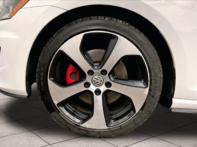 Used 2017 Volkswagen GTI S FWD image 8