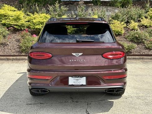 New 2024 Bentley Bentayga image 9