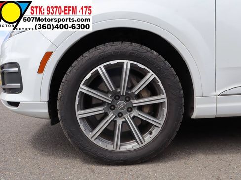 Used 2017 Audi Q7 3.0T Premium Plus w/ Premium Plus Package AWD/4WD image 26
