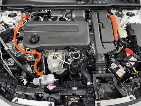 Used 2025 Honda Civic Sport Touring image 9