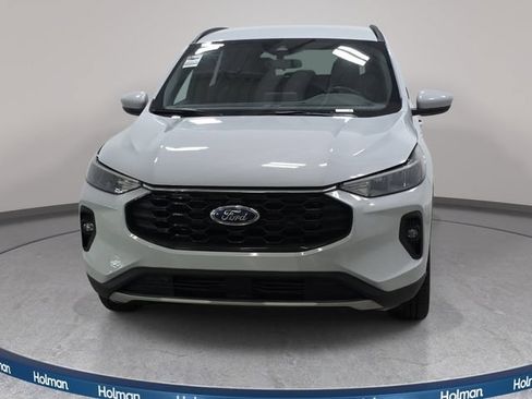 Certified 2025 Ford Escape ST-Line Select AWD/4WD image 2