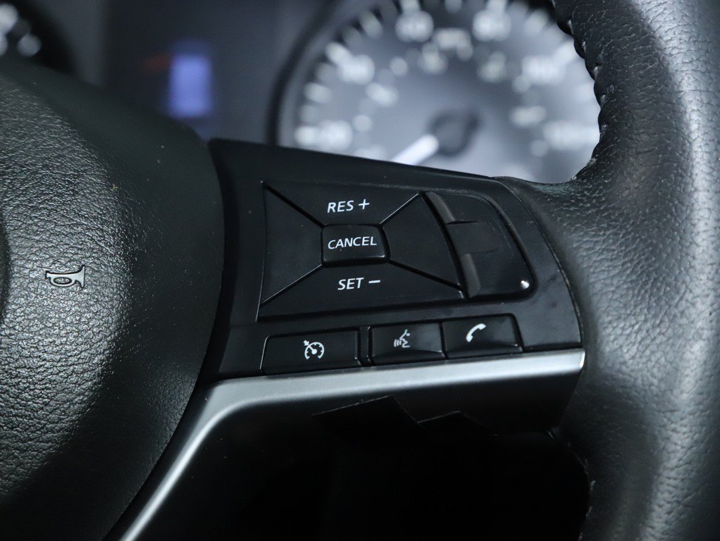 Used 2020 Nissan Rogue SV AWD/4WD image 24