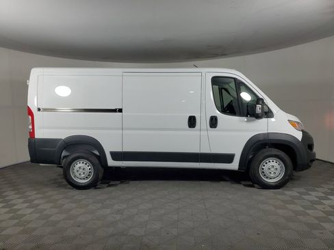 New 2026 RAM ProMaster 2500 FWD image 2