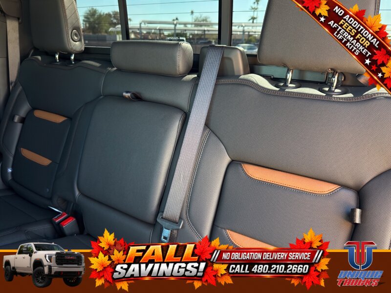 Used 2025 GMC Sierra 1500 AT4 w/ AT4 Premium Package AWD/4WD image 28