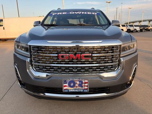 Used 2022 GMC Acadia Denali w/ Denali Technology Package FWD image 3