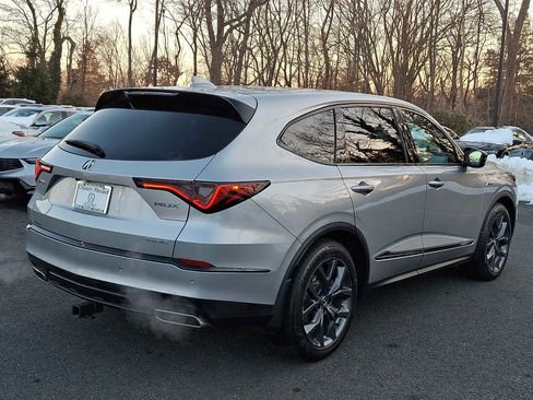 Used 2023 Acura MDX A-Spec image 6