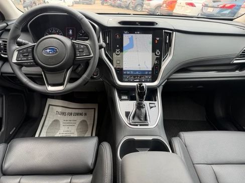 Used 2025 Subaru Outback Touring XT AWD/4WD image 15
