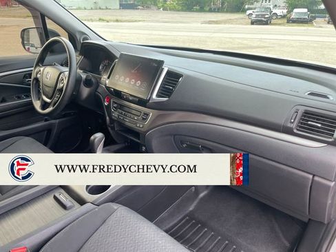 Used 2019 Honda Ridgeline Sport image 34