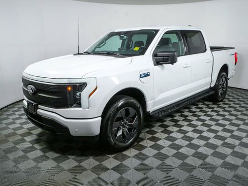 Used 2024 Ford F150 Lightning Flash AWD/4WD image 26