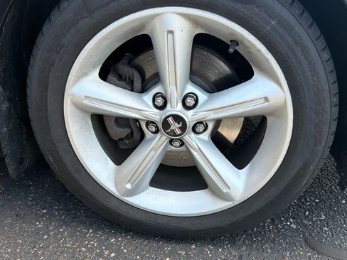 Used 2014 Ford Mustang Premium RWD image 4