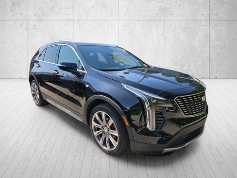 Used 2023 Cadillac XT4 Premium Luxury AWD/4WD image 1