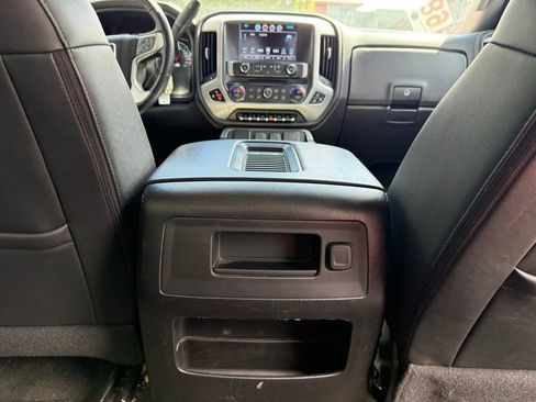 Used 2018 GMC Sierra 1500 SLT AWD/4WD image 26