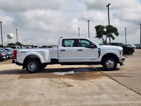 New 2026 Ford F350 XL w/ FX4 Off-Road Package AWD/4WD image 7