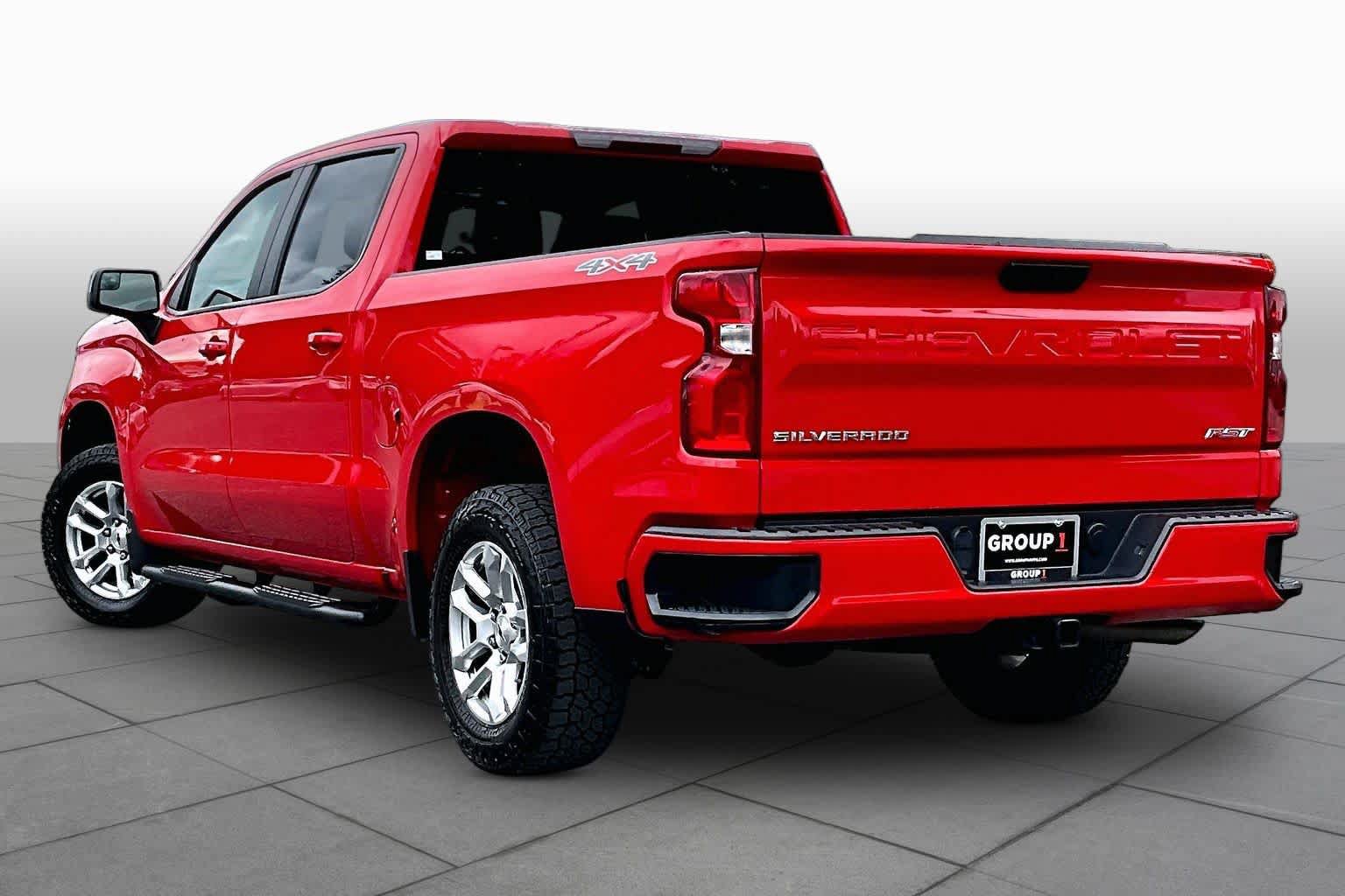 Used 2022 Chevrolet Silverado 1500 RST AWD/4WD image 12