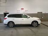 Used 2016 Nissan Pathfinder Platinum w/ Family Entertainment Package image 2
