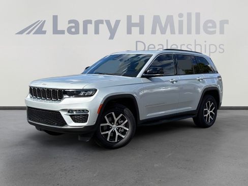 Used 2025 Jeep Grand Cherokee Limited w/ Luxury Tech Group II image 1