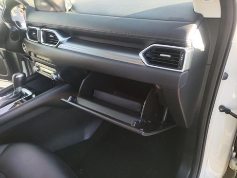 Used 2021 MAZDA CX-5 Touring image 23