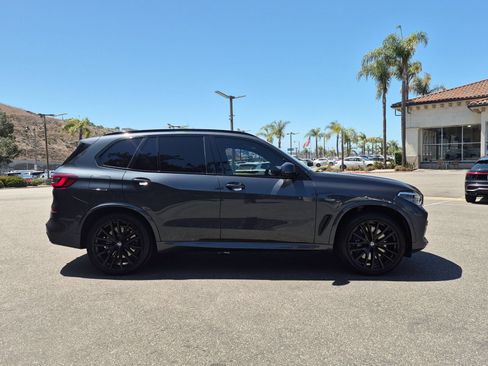 Used 2022 BMW X5 M50i w/ Executive Package AWD/4WD image 6