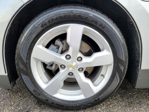 Used 2015 Chevrolet Volt Premium w/ Premium Trim Package image 13