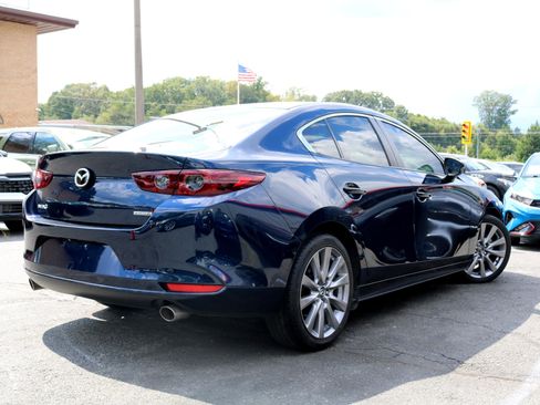 Used 2021 MAZDA MAZDA3 s image 2