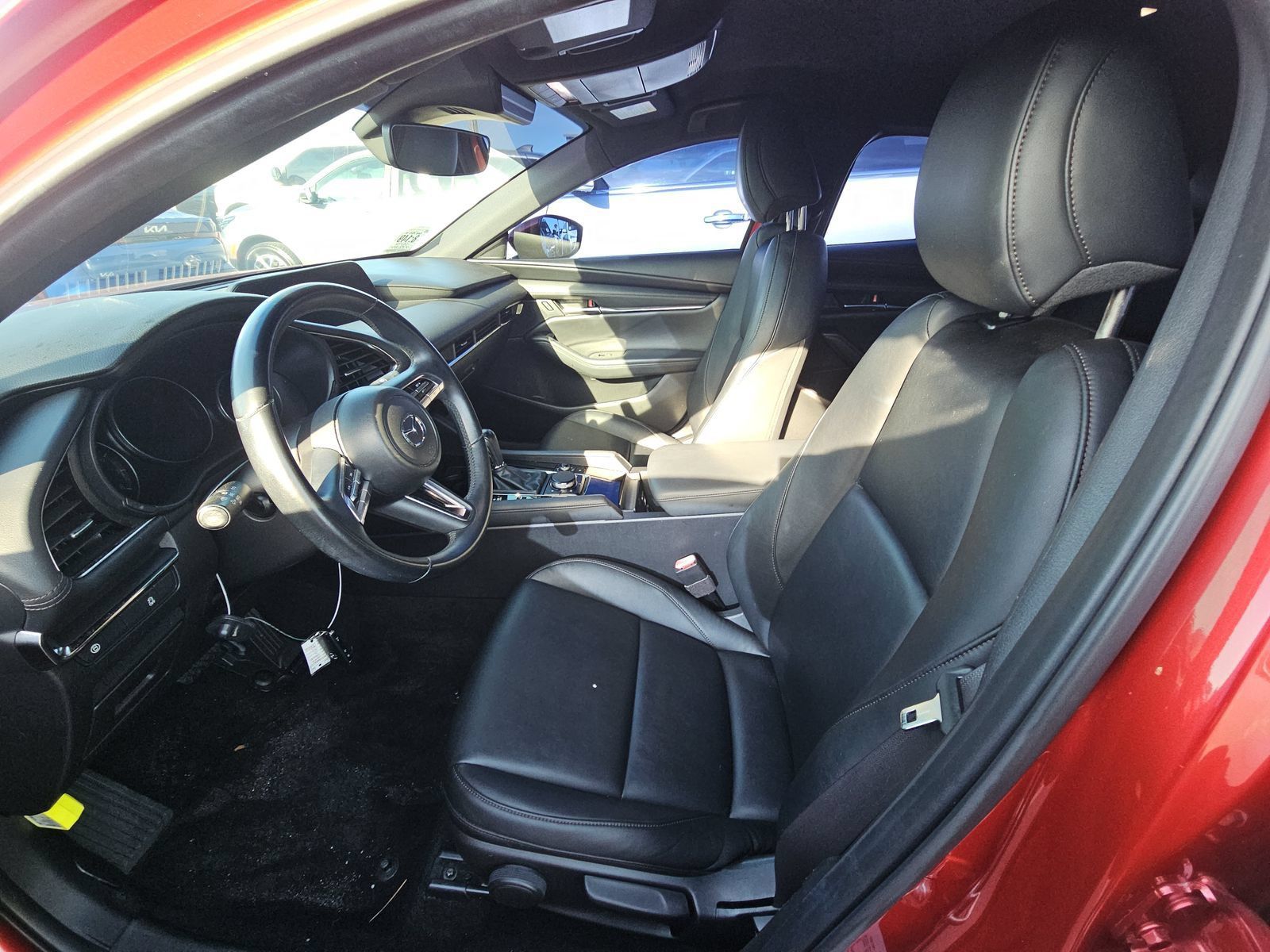 Used 2019 MAZDA MAZDA3 Hatchback FWD image 6