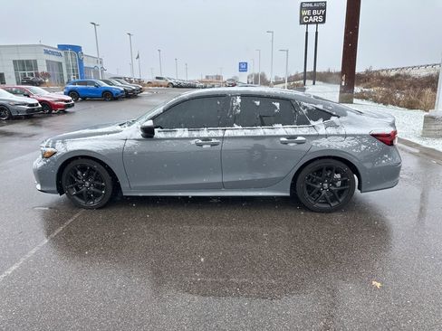 Certified 2025 Honda Civic Sport image 15