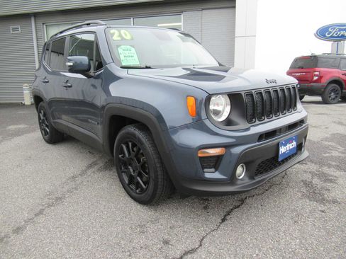 Used 2020 Jeep Renegade Altitude FWD image 3