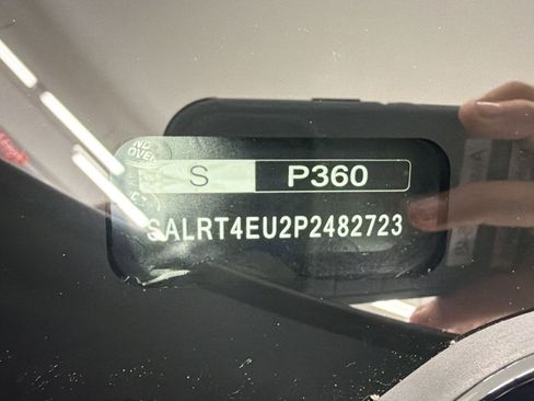 Used 2023 Land Rover Discovery S R-Dynamic AWD/4WD image 18