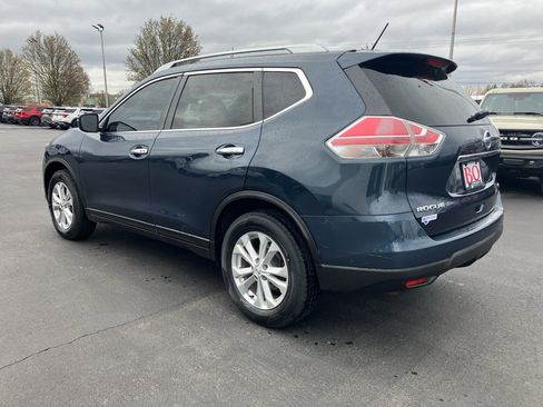 Used 2016 Nissan Rogue SV image 5