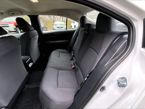 Used 2025 Toyota Corolla LE FWD image 19