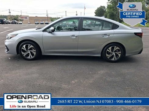 Used 2025 Subaru Legacy Premium AWD/4WD image 6