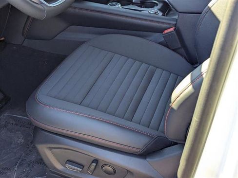 New 2026 Ford Explorer ST-Line w/ ST-Line Street Pack image 4