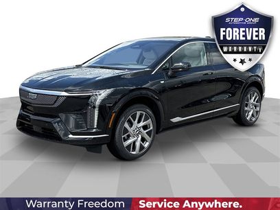 New 2025 Cadillac Optiq Luxury 2