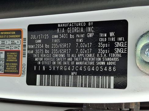 Certified 2025 Kia Sorento LX FWD image 26